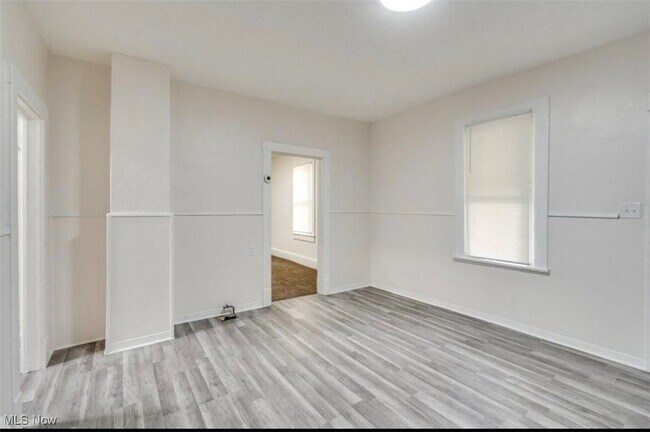 Building Photo - 6701 Gertrude Ave