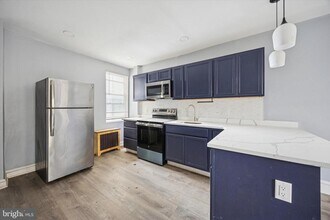 Building Photo - 4928 W Thompson St