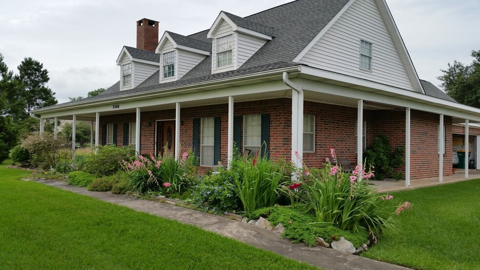 Traveling Nurse Room for Rent - 5404 W Orange St