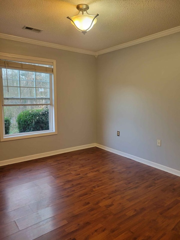 Building Photo - 2624 Guyer St