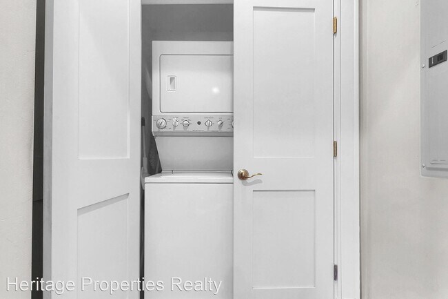 Building Photo - 1 br, 1 bath House - 4101 Magnolia Ave - #...