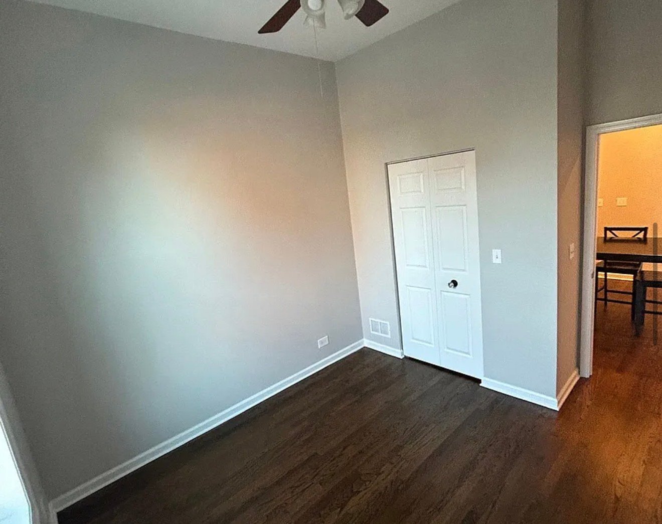 Building Photo - 3232 S Wells St