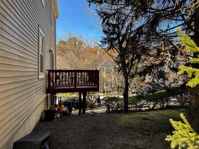 Building Photo - 29 Stone Creek Ln