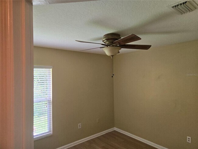 Building Photo - 1424 Wylie Ct