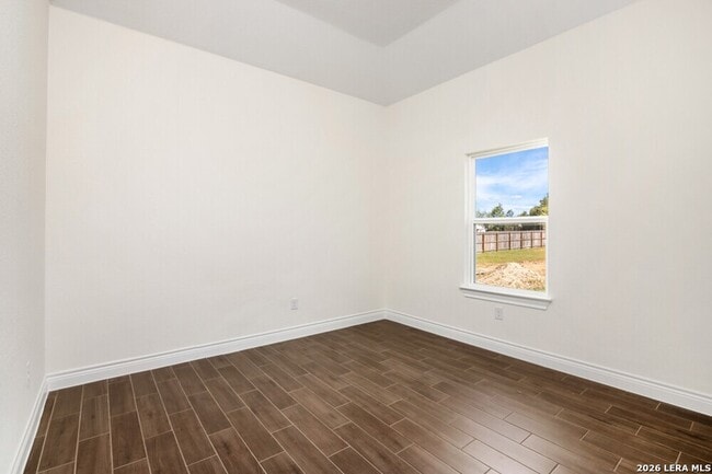 Building Photo - 406 Park Cir