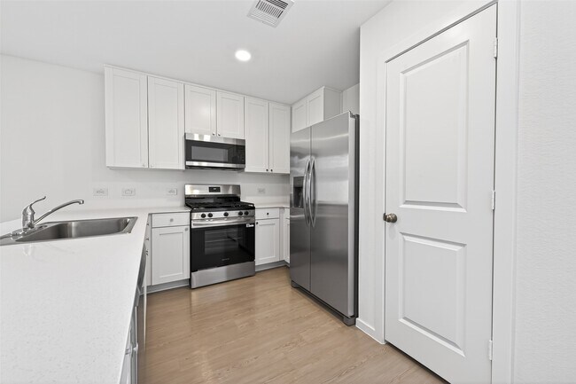 Building Photo - 6269 Alder Crk Dr