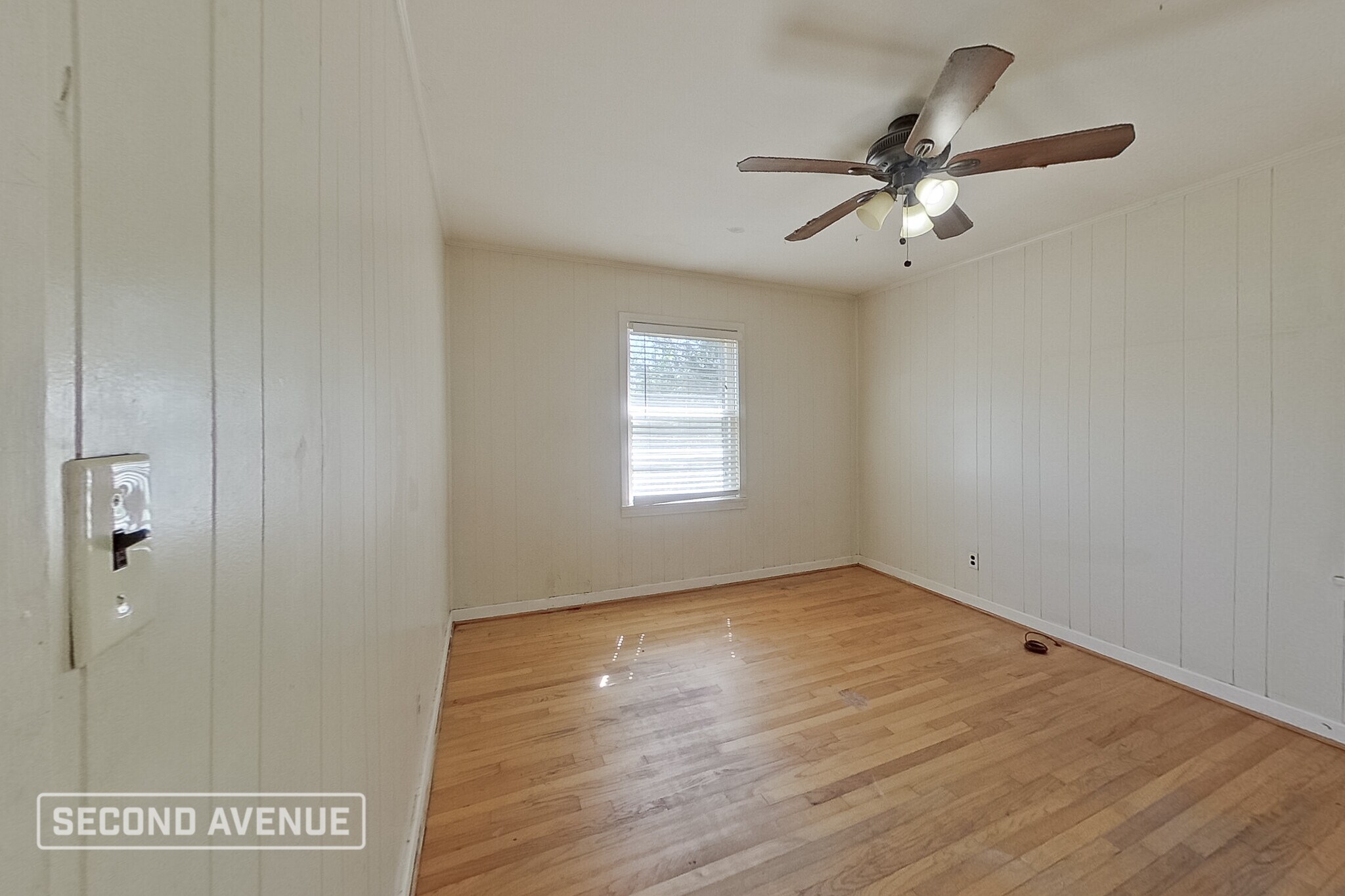 Building Photo - 1036 Broadmoor Dr