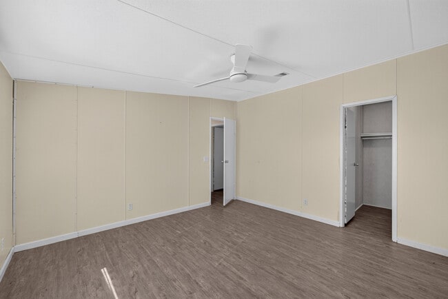 Building Photo - 322 Cedar Creek Rd