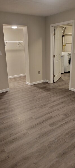 Building Photo - 1109 Chester St