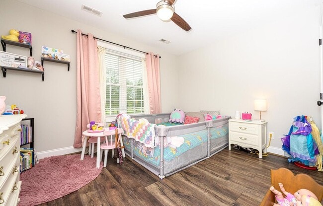 Building Photo - 3 Bedroom Home in Goode