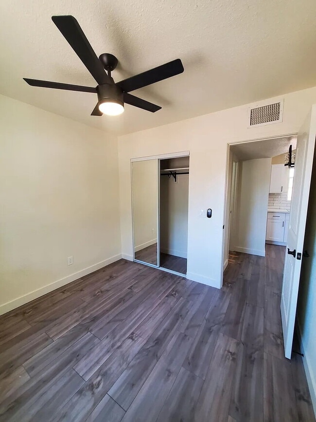 Building Photo - CHARMING 1-BEDROOM HOME NEAR DOWNTOWN GLENDALE
