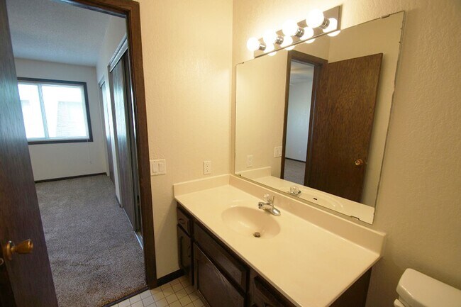Building Photo - Spacious Two Bedroom Classic Appaloosa Suite