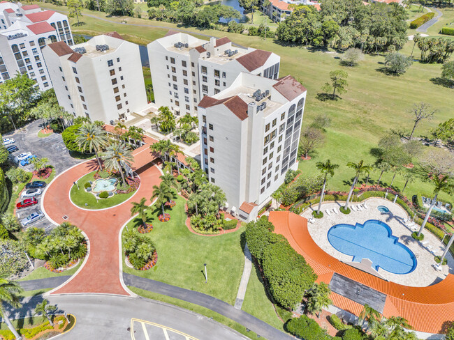 Building Photo - 7351 Promenade Dr