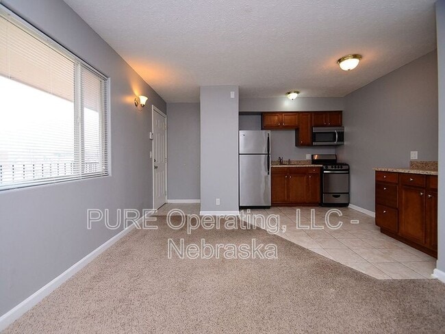 Building Photo - 540 S 30th St