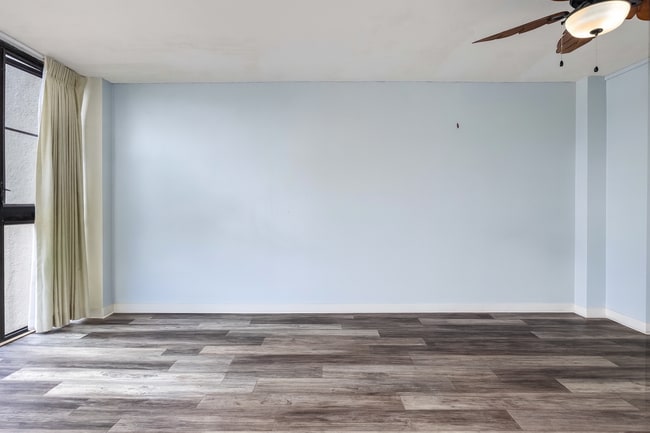 Building Photo - 322 Aoloa St