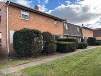 Building Photo - 1286 N Chapel St