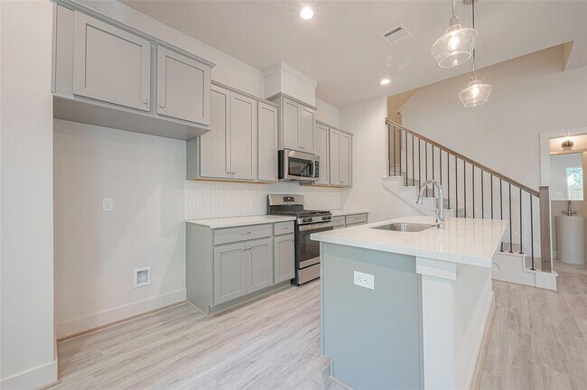 Building Photo - 9414 McGallion Rd