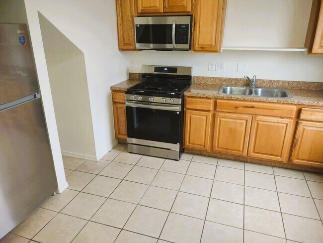 Building Photo - 9488 Landry McKee Ln