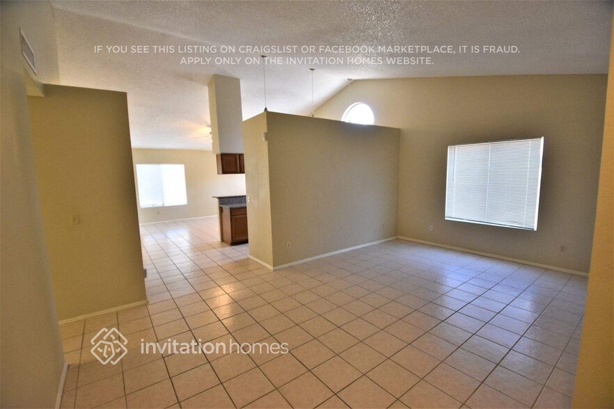 Building Photo - 9260 W Yucca St