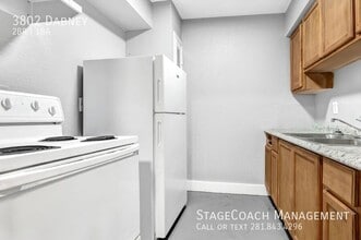 Building Photo - 3802 Dabney-