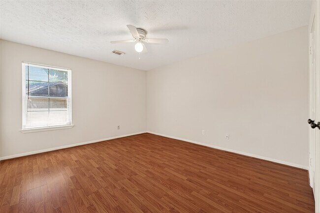 Building Photo - 3506 Doherty Pl