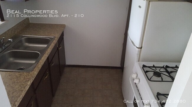 Building Photo - 2115 Collingwood Blvd