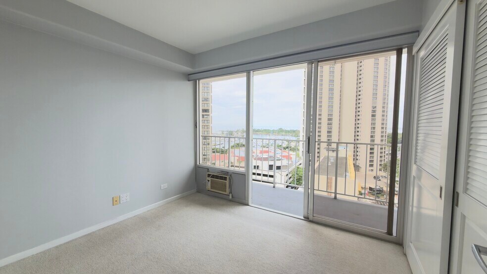 Building Photo - 419 Atkinson Dr