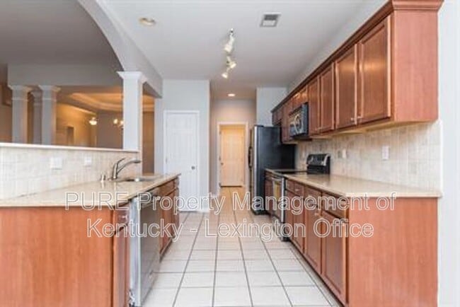 Building Photo - 4008 Bacopa Pl
