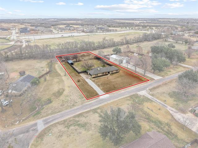 Building Photo - 3327 Carriage Cir