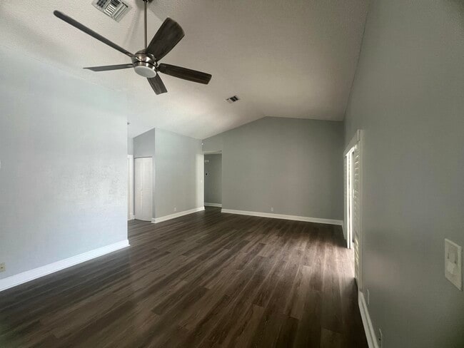 Building Photo - 21023 Rustlewood Ave