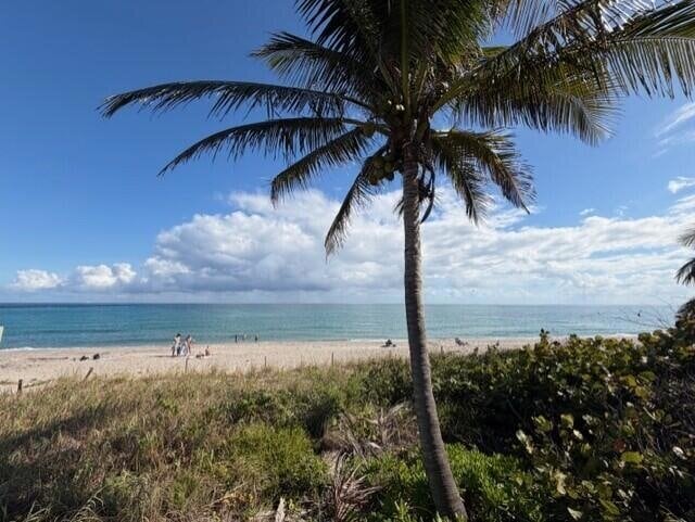 Building Photo - 1180 S Ocean Blvd