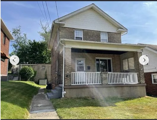 Building Photo - 10 Station St