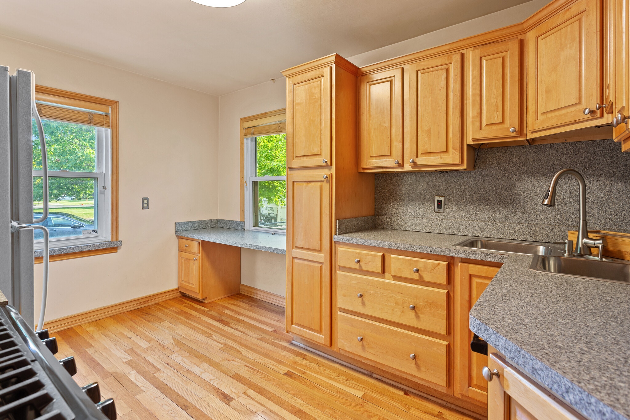 Building Photo - 3403 Woodland Ave