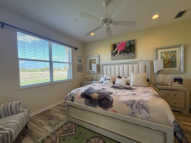 Building Photo - 462 Montelluna Dr