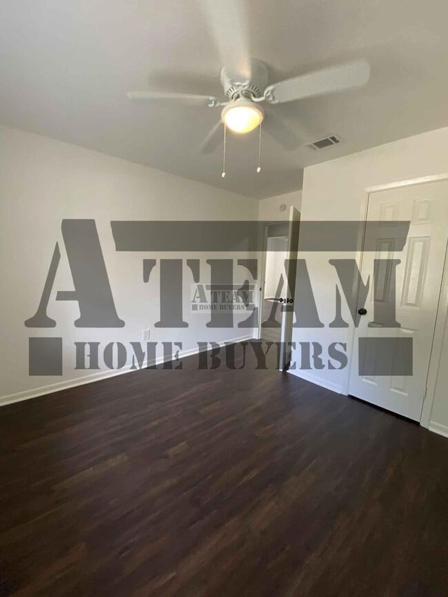 Building Photo - Very Cozy 3 Bed 1.5 Bath in Trinidad
