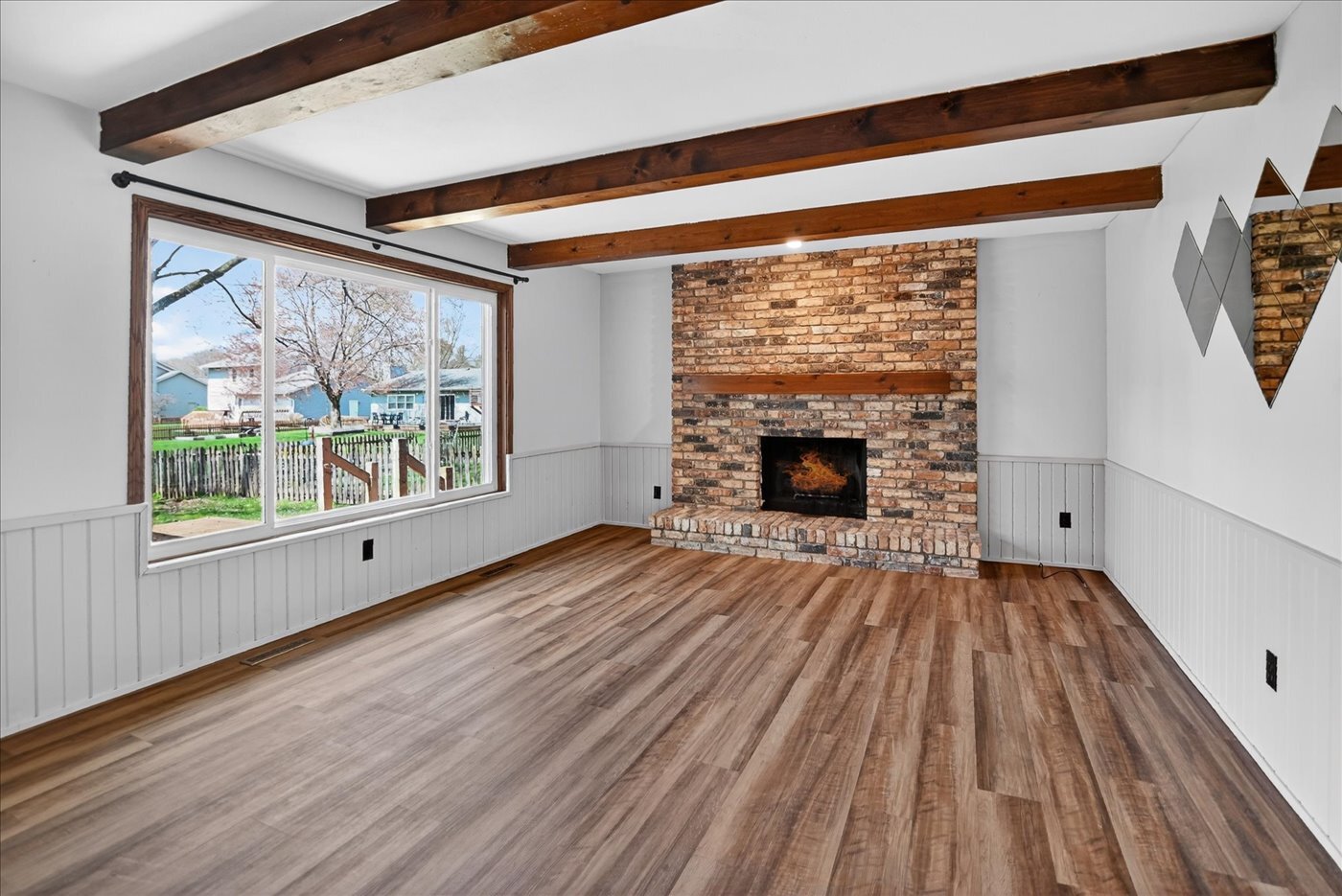 Building Photo - 1014 N Westfield Rd