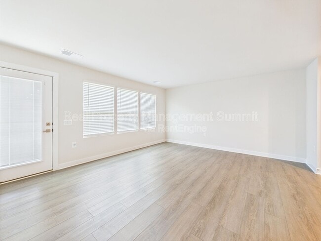 Building Photo - 4711 Hardwell St