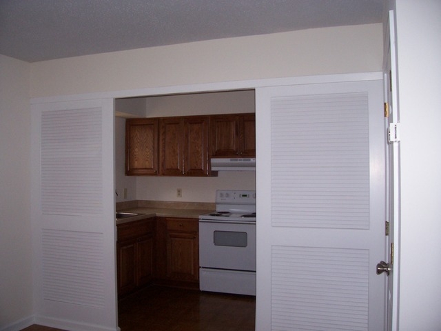  - 624 Vouray Dr