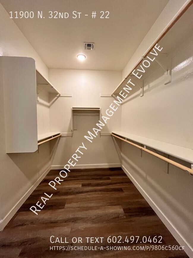 Building Photo - 11900 N 32nd St