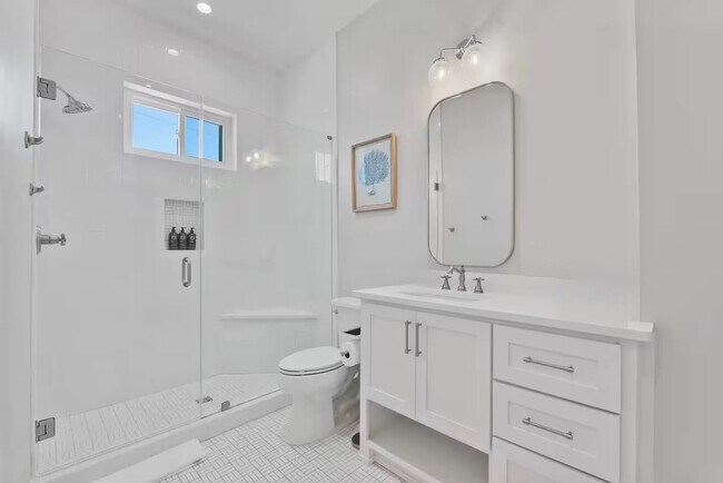 Building Photo - 107 Benicia Pl