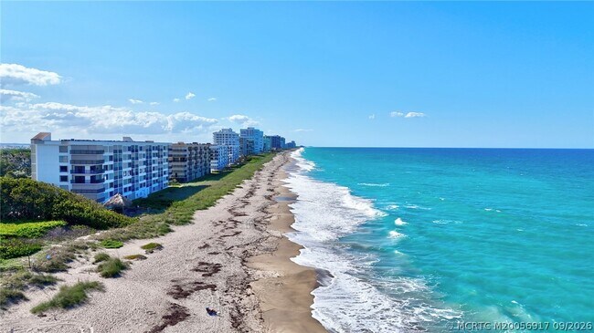 Building Photo - 10200 S Ocean Dr