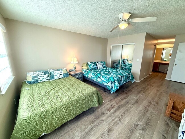 Building Photo - Beautiful Furnished 2 Bed / 2 Bath Condo in Laguna Nueva – Colorado River Living! 1-3 Month Term