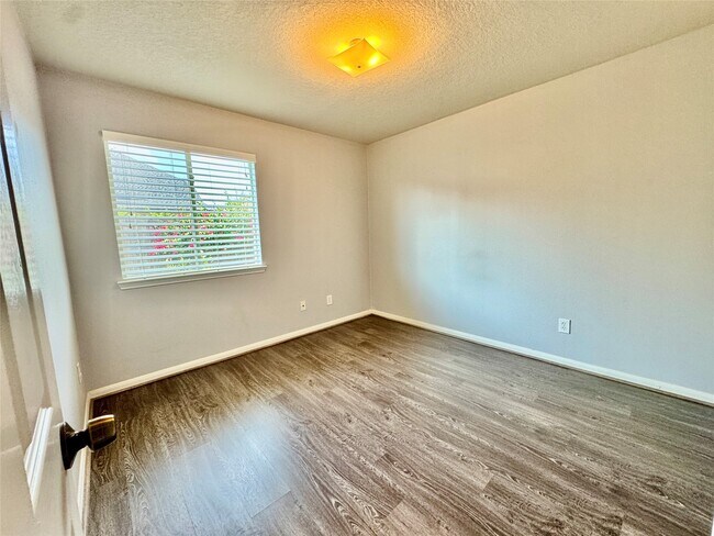 Building Photo - 2642 Sable Ridge Ln