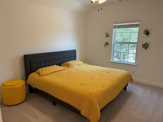 Building Photo - 5321 Texas Bluebell Dr