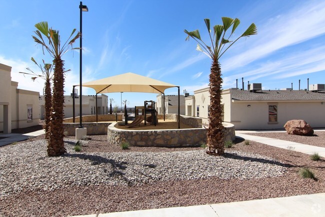 Building Photo - Vinton Palms