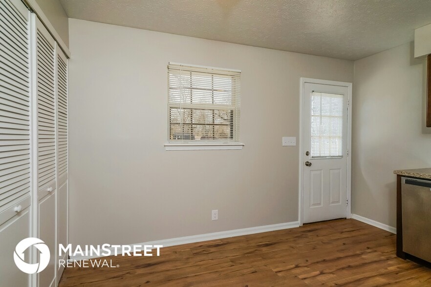 Building Photo - 4808 Braves Ln