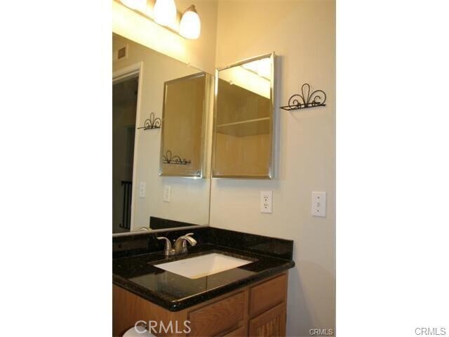 Building Photo - 6208 Smokey Hill Ln