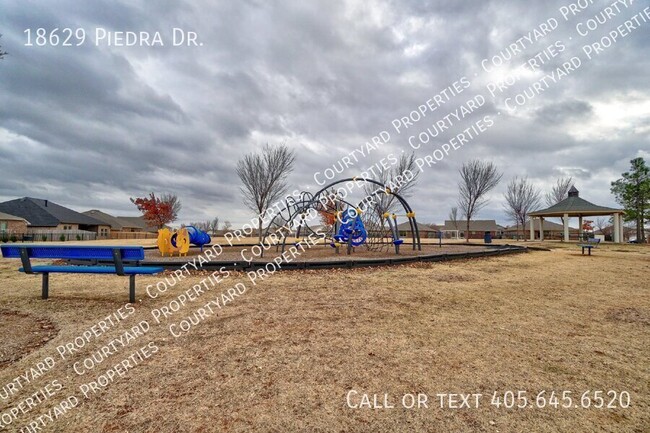 Building Photo - Deer Creek Schools