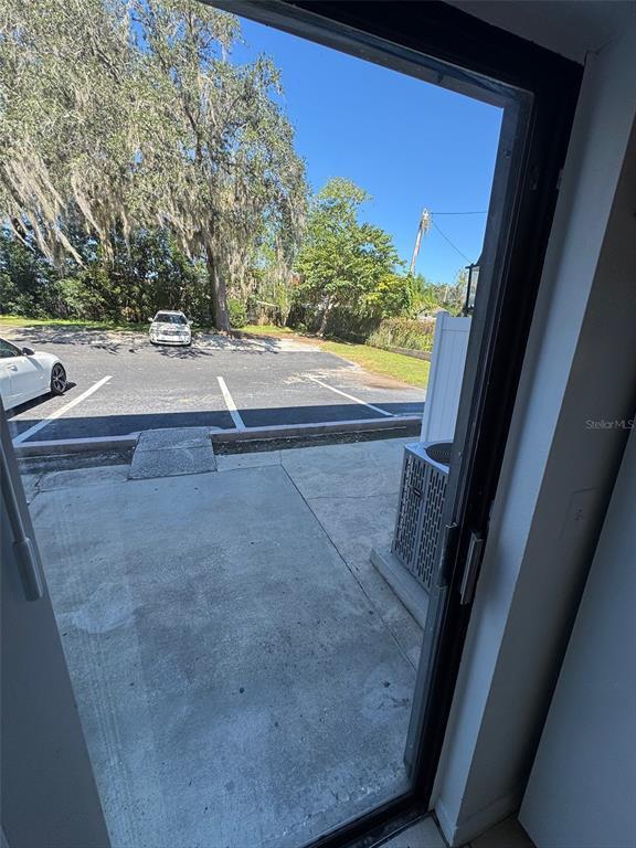 Building Photo - 1735 NE 14th St