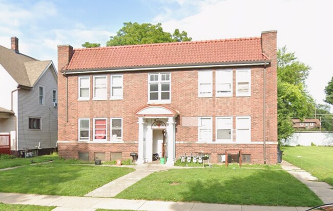 Building Photo - 1325 Parmele St